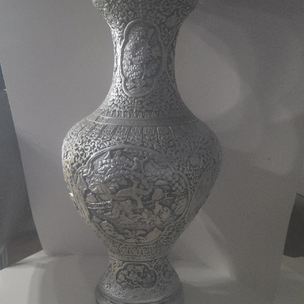 Elegant Silver Decorative Vase